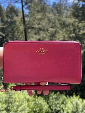 COACH Long Zip-Around Pink Leather Wallet with Gold Hardware AUTHENTIC